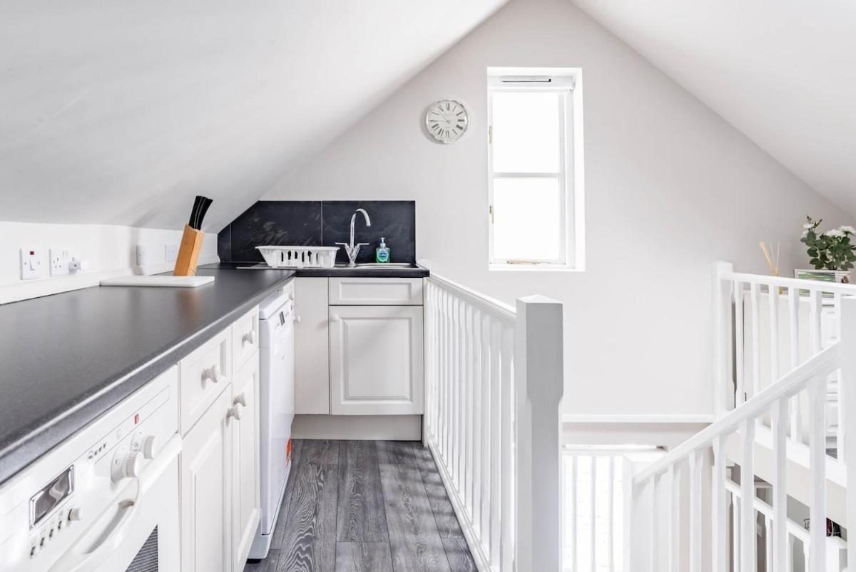 Bright, Restful Coach House In Central Sevenoaks Eksteriør bilde