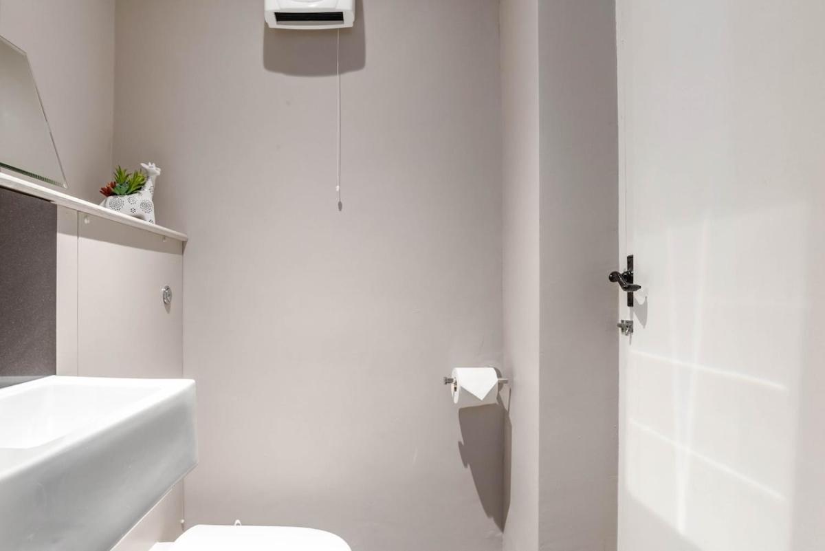 Bright, Restful Coach House In Central Sevenoaks Eksteriør bilde