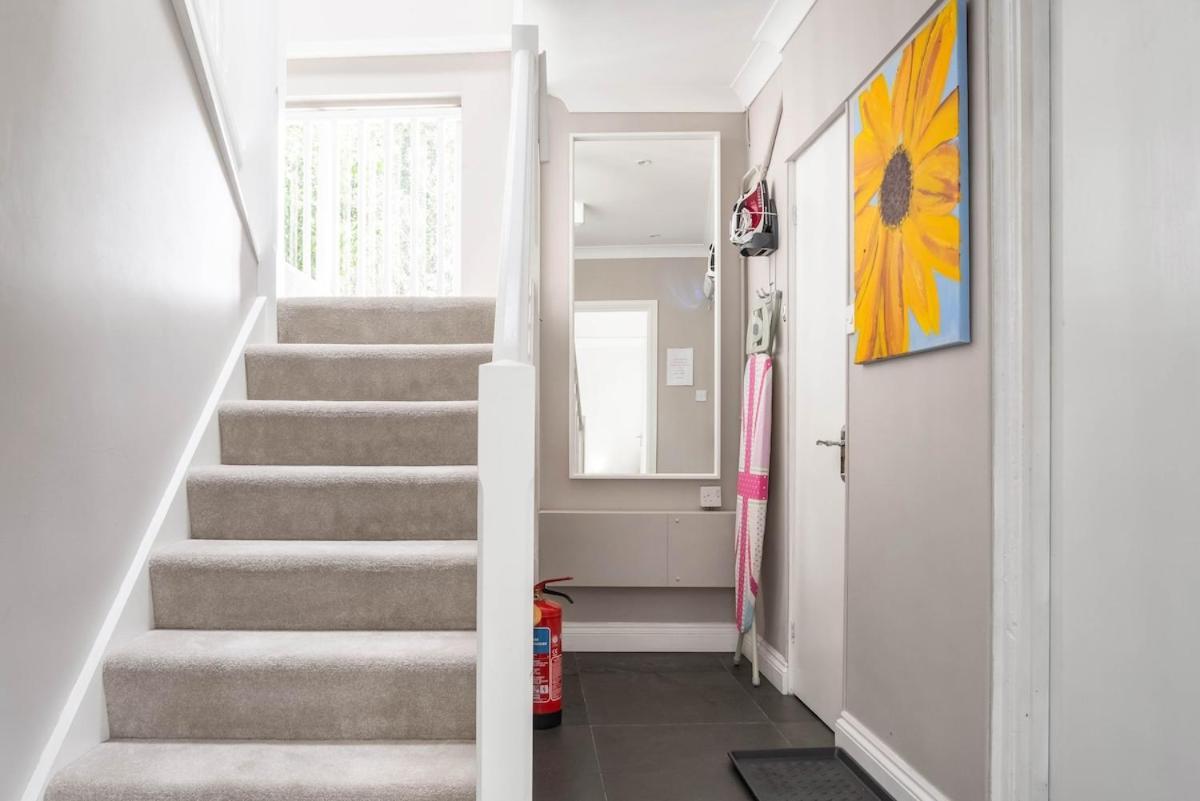 Bright, Restful Coach House In Central Sevenoaks Eksteriør bilde